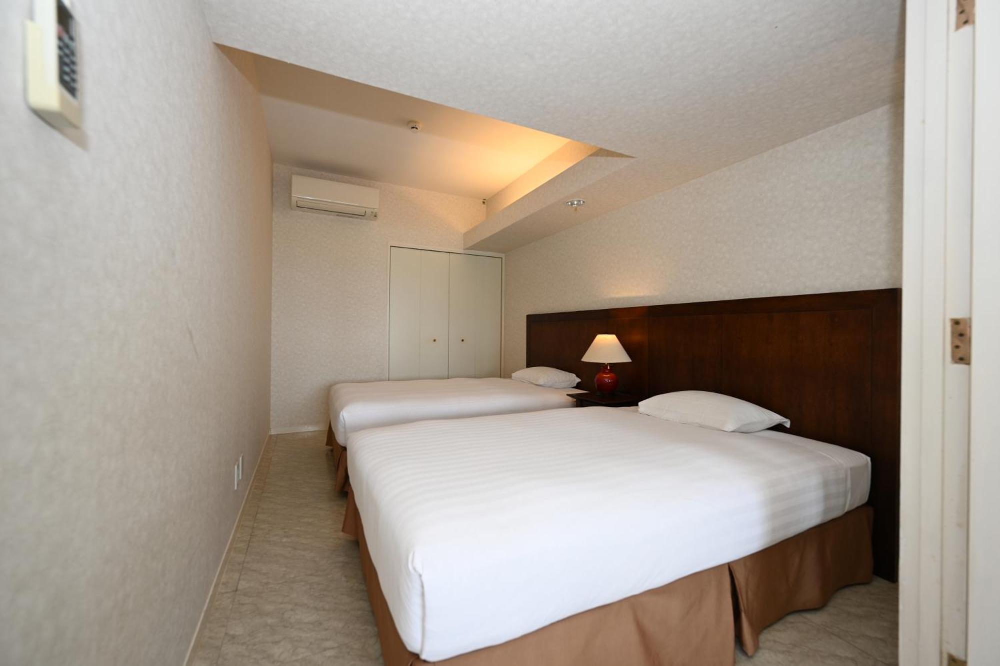 Hotel Royal Marine Palace Ishigakijima Ishigaki  Extérieur photo